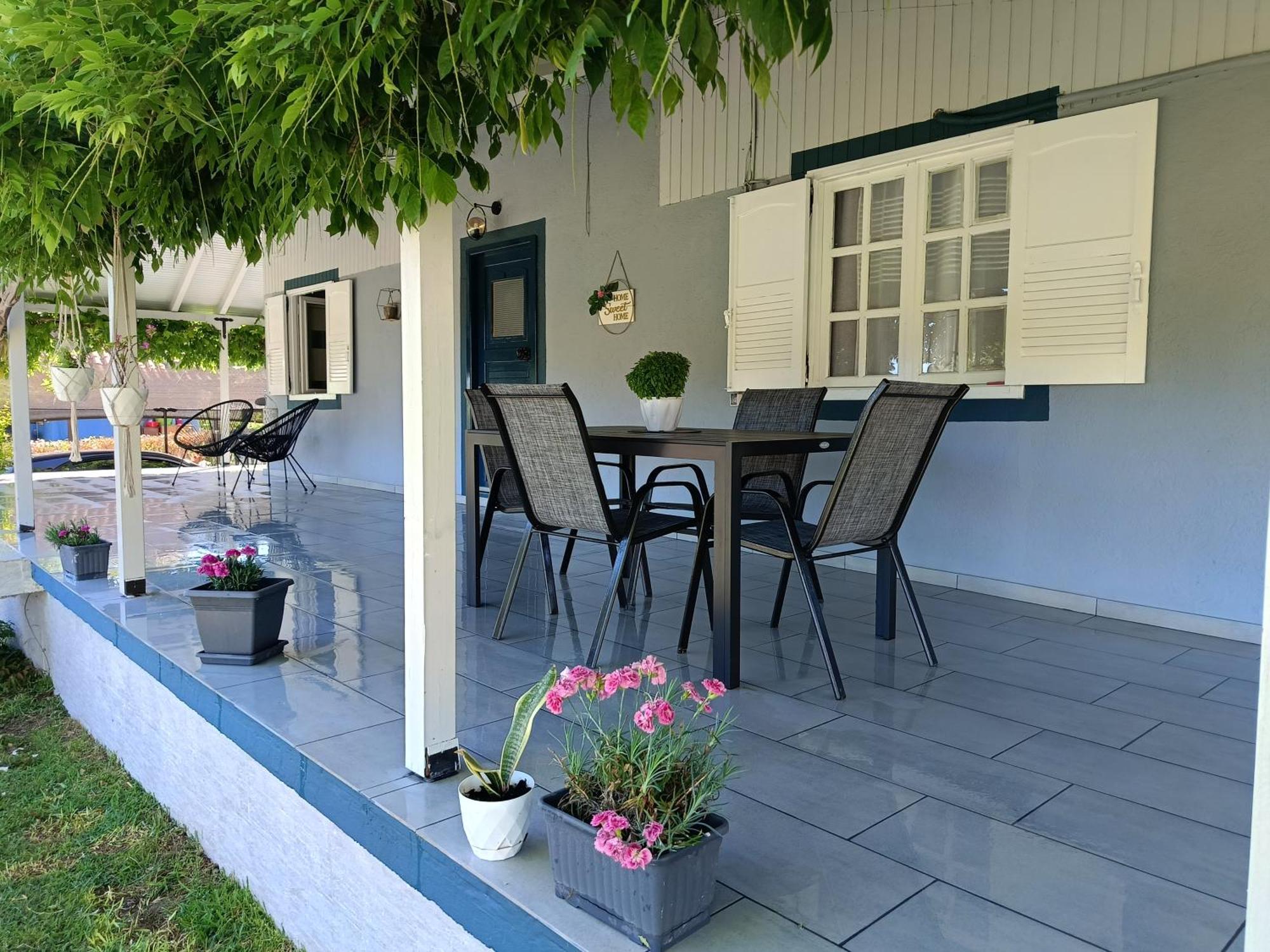 Cozy Kanali, Preveza Kanali (Epirus)